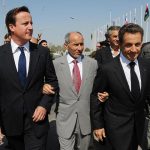 Nicolas Sarkozy et David Cameron à Tripoli avec Mustapha Abdeljalil. D. R.